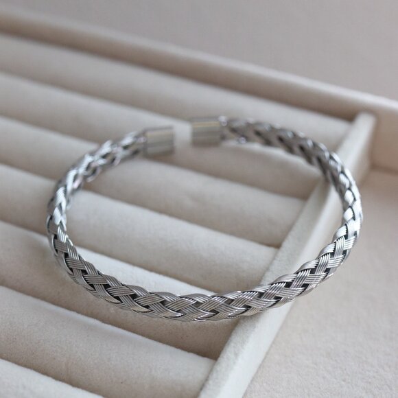 Mesh Braid Style Cuff Bangle Bracelet Stainless Steel - Picture 2 of 6